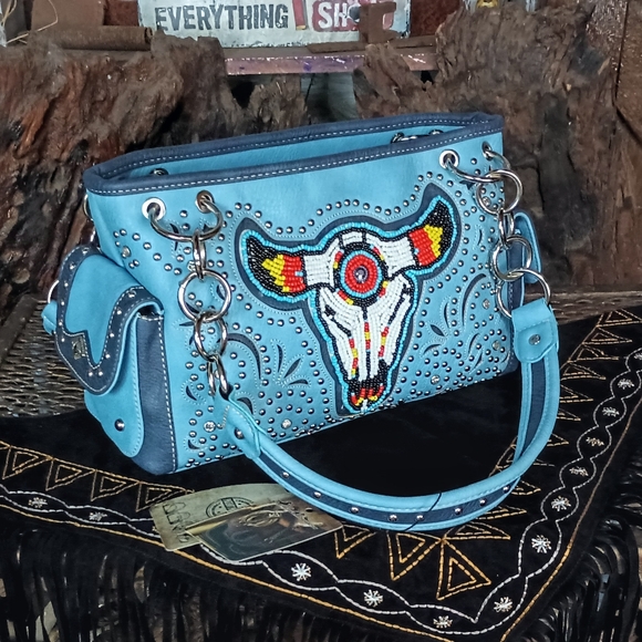 Montana West Handbags - NWT Montana West beaded steer skull bag
